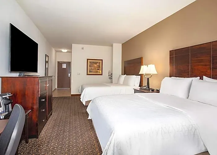 Express & By Ihg