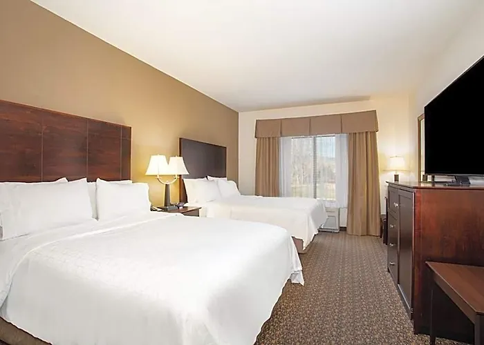 Express & By Ihg Hotel