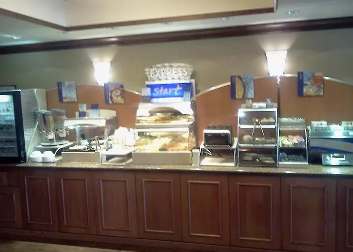 Express & By Ihg Hotel
